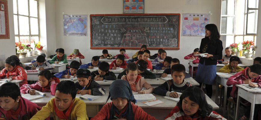 Среднее образование в Китае: почему 中等教育 лучше российского образования?